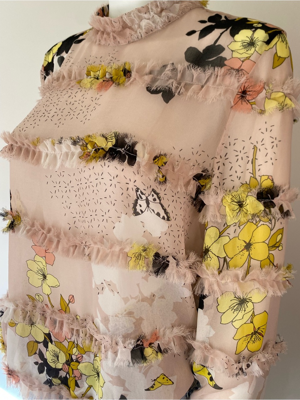 Guess Blush Sheer Floral Ruffle Blouse - Picture 3 of 9